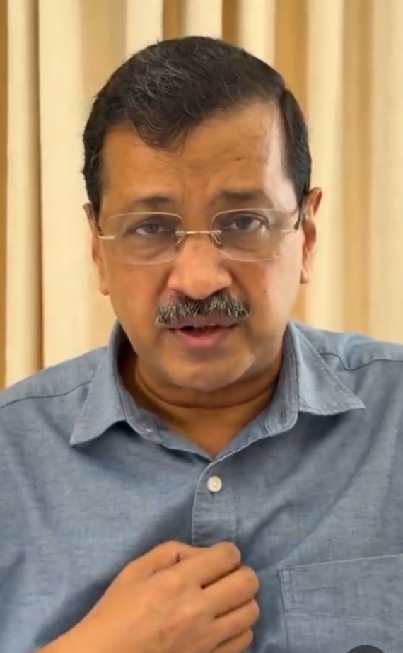 देश को अब एक शिक्षित प्रधानमंत्री की जरूरत : केजरीवाल