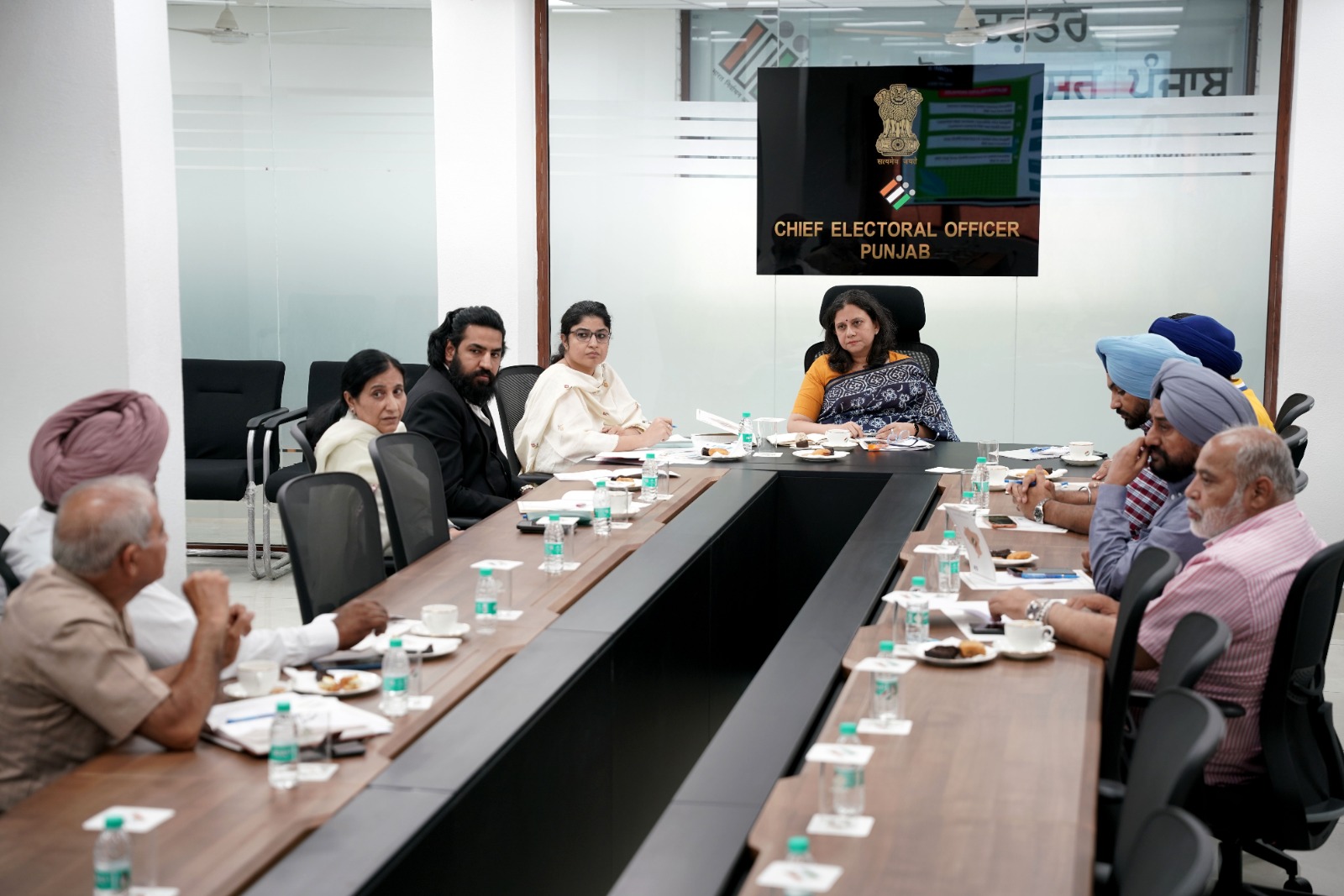 पंजाब में 25 से शुरू होने वाली SIR को लेकर सीईओ ने राजनीतिक दलों के साथ की बैठक